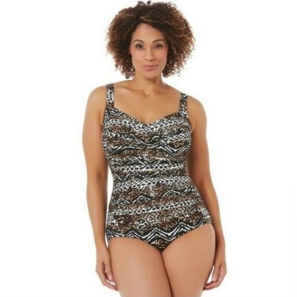 🏖TRIMSHAPER Animal Print Ruched Tummy Control One Piece Swimsuit Size 18W NWT - Picture 1 of 8